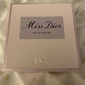 Miss Dior mini parfumerie set